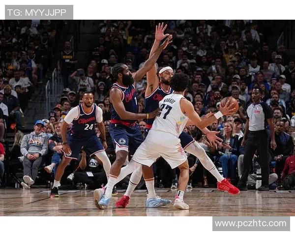 2月19日NBA焦点战掘金对决骑士双方球星精彩表现引发球迷热议 2月19日NBA焦点战掘金对决骑士双方球星精彩表现引发球迷热议