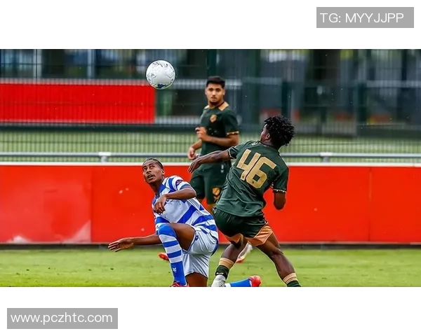 精英队迎战格拉夫夏普力争胜利展现团队实力与战术风采